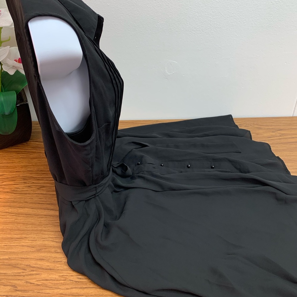 Dress - Picture 7 of 10